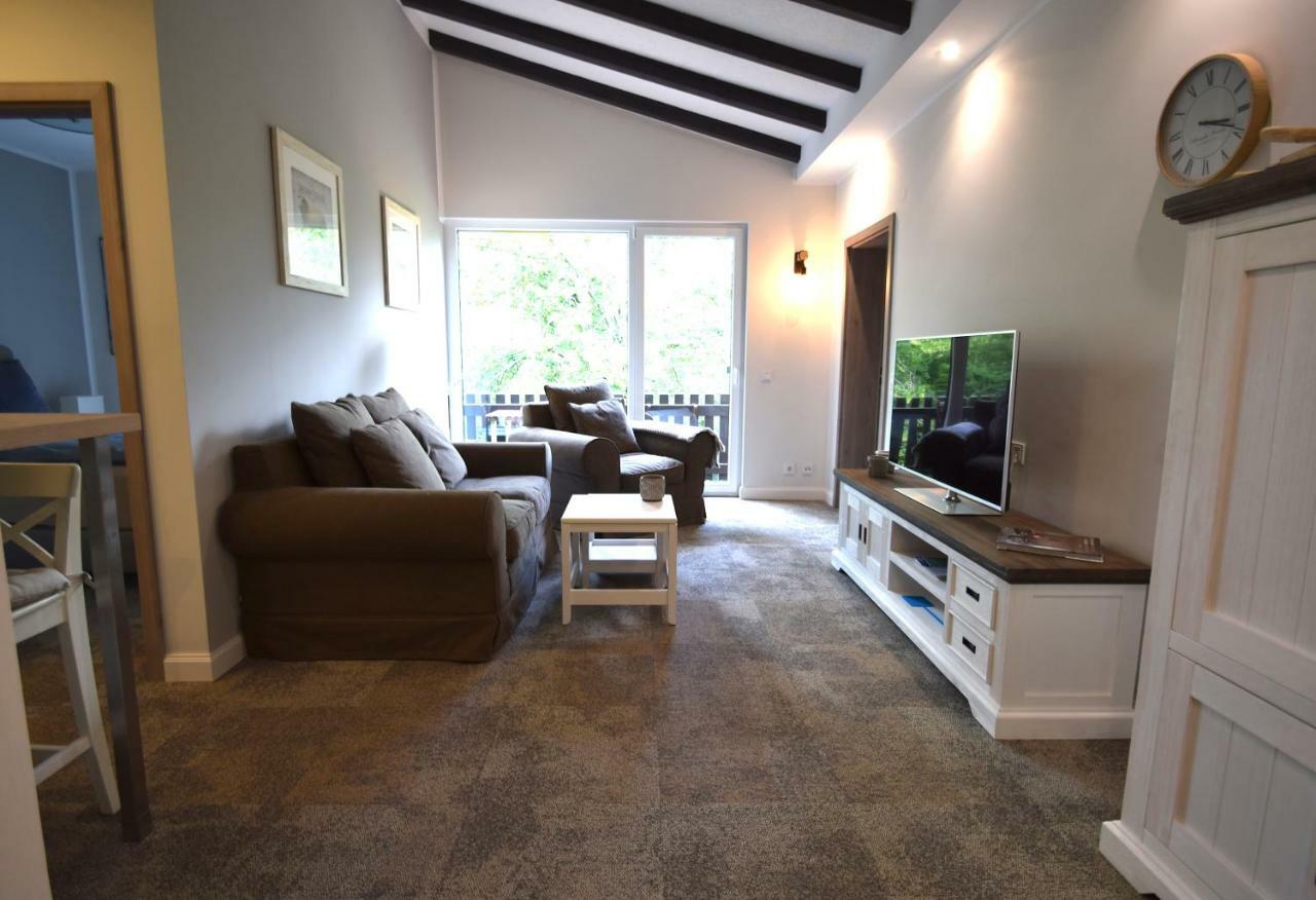 Besotel Erkrath- Schicke Fewo Oder Apartments Zentral Naehe Bahnhof Und Autobahn Im Neandertal Mit Glasfaser Wlan Und Freies Parken Экстерьер фото
